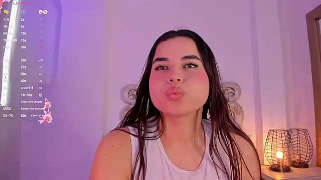 Victoria vallejo  online show from January 28, 2025, 2:53 pm