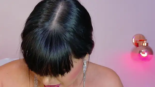 Snapshot of Alexa_Miss chatting on January 29, 2025, 9:39 pm Alexa Miss online show from January 29, 2025, 9:39 pm