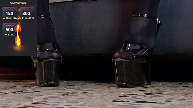 Snapshot of Alexa_Miss chatting on February 4, 2025, 11:16 pm Alexa Miss online show from February 4, 2025, 11:16 pm