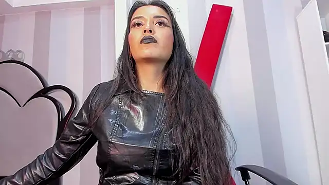 Snapshot of MeliizaQueen chatting on February 14, 2025, 1:13 am MeliizaQueen online show from February 14, 2025, 1:13 am