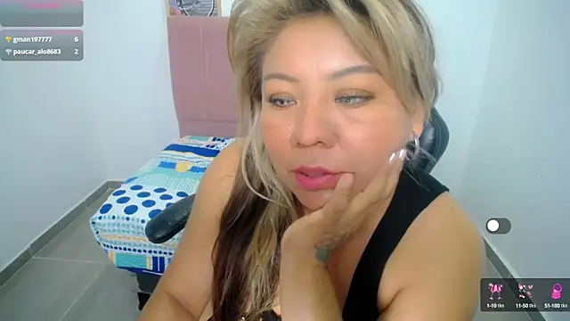 victoria love89 online show from March 23, 2025, 6:37 am