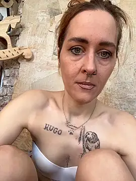 JoleneFuego online show from April 1, 2026, 7:53 am