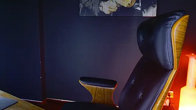 AngeloEric online show from January 10, 2025, 5:34 pm