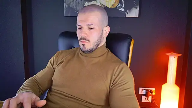 AngeloEric online show from January 22, 2025, 11:01 am