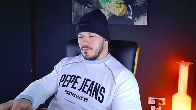 AngeloEric online show from January 31, 2025, 5:19 am