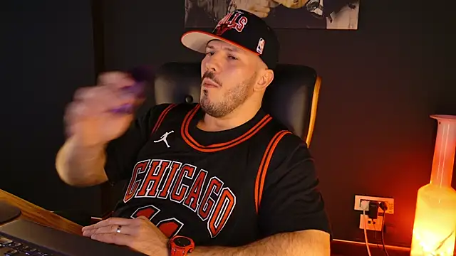 AngeloEric online show from January 16, 2026, 1:48 pm