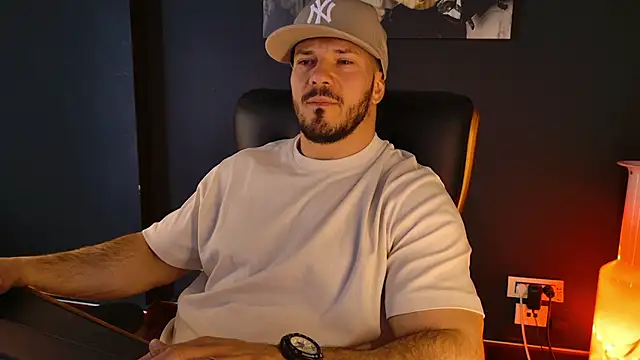 AngeloEric online show from March 14, 2026, 9:37 am