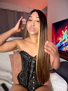 bella  honey online show from November 15, 2025, 3:59 am