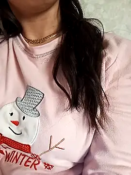 jijijoudia online show from March 6, 2025, 2:40 pm