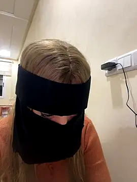 jijijoudia online show from November 15, 2025, 12:08 am