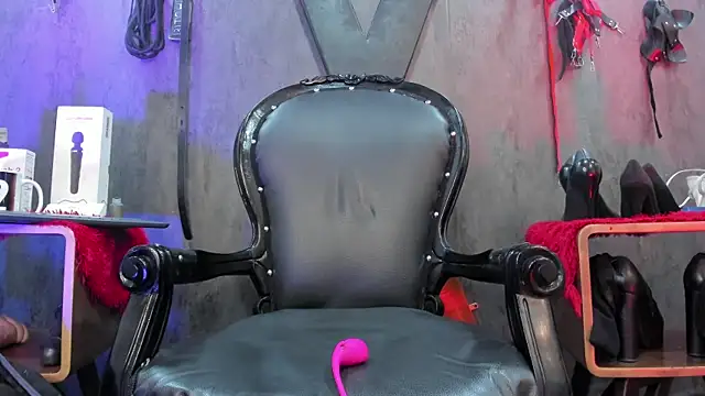 Carolina Arias online show from January 27, 2025, 11:33 pm