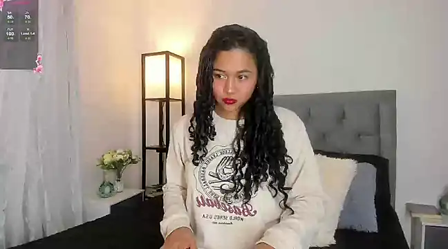 juphiteer online show from March 10, 2025, 2:37 pm