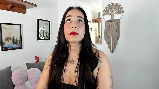 Snapshot of electra_hunt chatting on July 5, 2026, 1:45 am electra hunt online show from July 5, 2026, 1:45 am