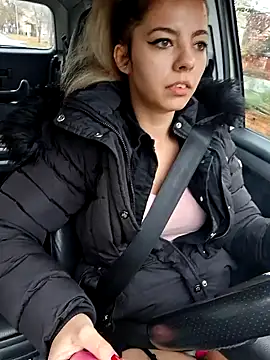 allinqueen online show from December 10, 2024, 7:26 am