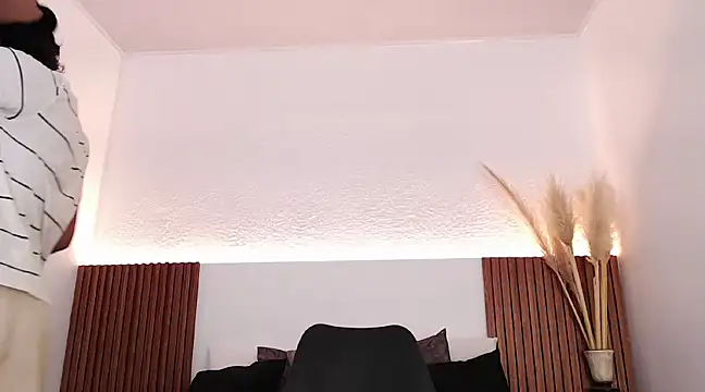 zander 2120 online show from January 11, 2025, 2:25 pm