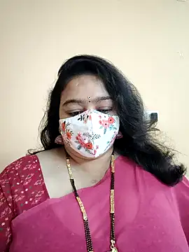 neelu-hoty online show from December 29, 2024, 1:38 pm