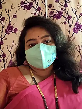 neelu-hoty online show from January 18, 2025, 11:43 am