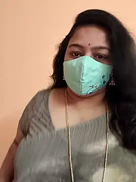 neelu-hoty online show from March 11, 2025, 6:21 am