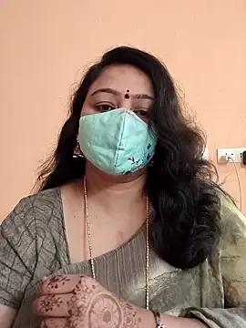 neelu-hoty online show from March 11, 2025, 2:40 pm