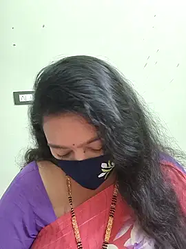 neelu-hoty online show from February 5, 2026, 1:16 pm