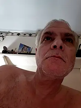 Snapshot of Hand69someguy chatting on January 11, 2026, 3:00 am Hand69someguy online show from January 11, 2026, 3:00 am