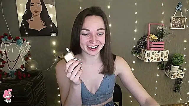  Barbie Kiss  online show from February 9, 2025, 8:11 am