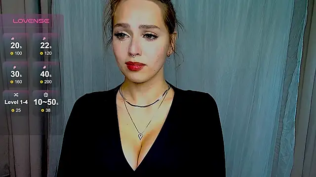 YaraKroft  online show from January 21, 2025, 11:24 am