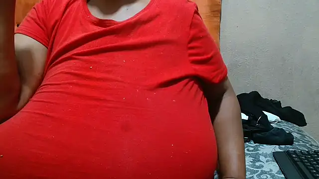 tinagiant online show from September 28, 2025, 7:41 pm