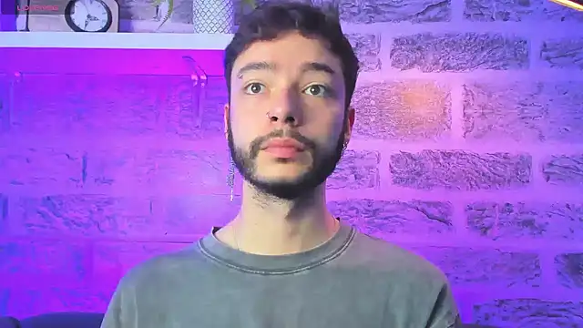 noah ricci online show from November 24, 2025, 12:05 pm