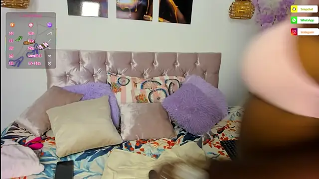 alanavega11 online show from March 17, 2026, 12:19 pm