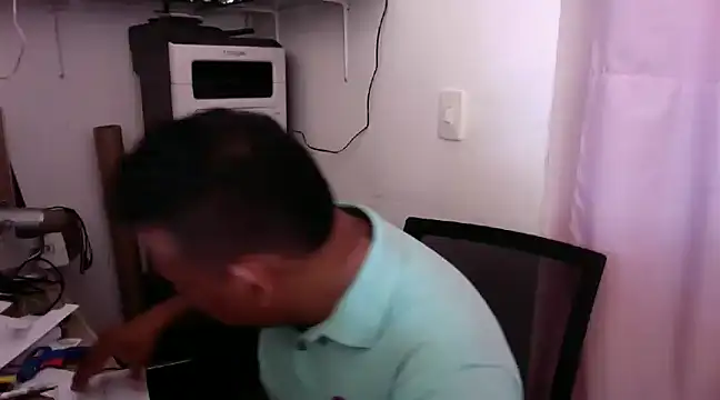 siatodo02 online show from December 11, 2024, 12:44 pm