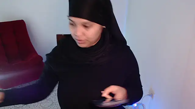 VenussTits97 online show from March 4, 2025, 11:32 pm