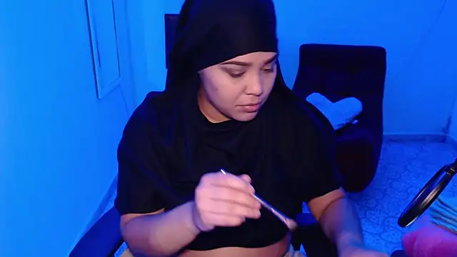 VenussTits97 online show from November 10, 2025, 4:39 pm