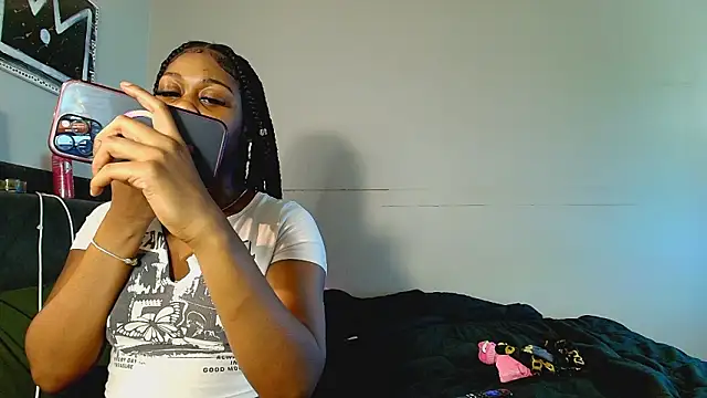 Naomiruty online show from February 25, 2026, 3:27 am