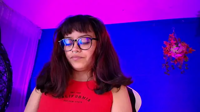 Snapshot of vanelope11 chatting on July 16, 2026, 2:39 am vanelope11 online show from July 16, 2026, 2:39 am