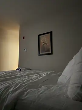 PeytonJohnn online show from September 23, 2025, 7:39 pm