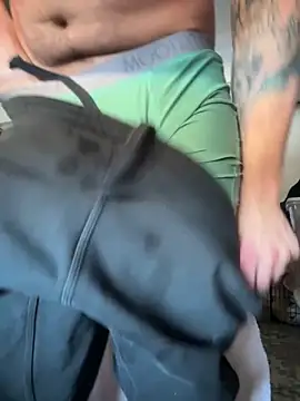 PeytonJohnn online show from February 9, 2026, 3:27 pm