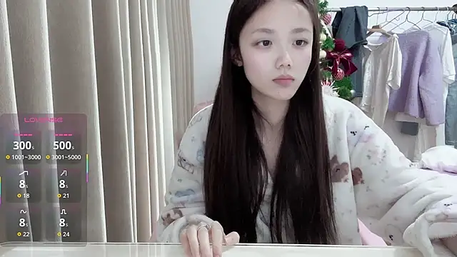 Snapshot of Puff-521 chatting on April 30, 2026, 2:01 pm Puff-521 online show from April 30, 2026, 2:01 pm