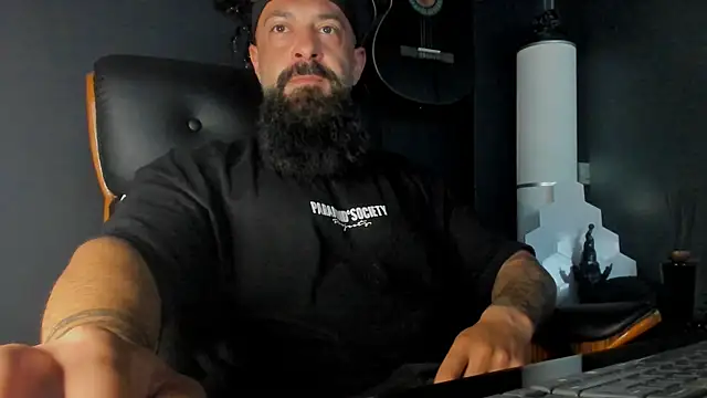 axxelrich  online show from September 12, 2025, 4:34 am