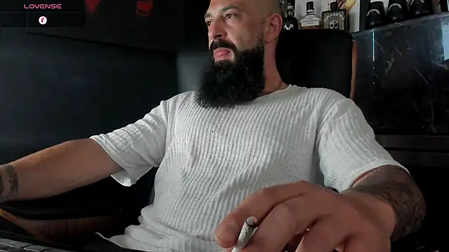 axxelrich  online show from September 20, 2025, 5:19 am