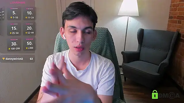 Ul Tima online show from December 1, 2024, 11:47 pm