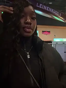 londonsfantasy online show from November 11, 2025, 3:28 am