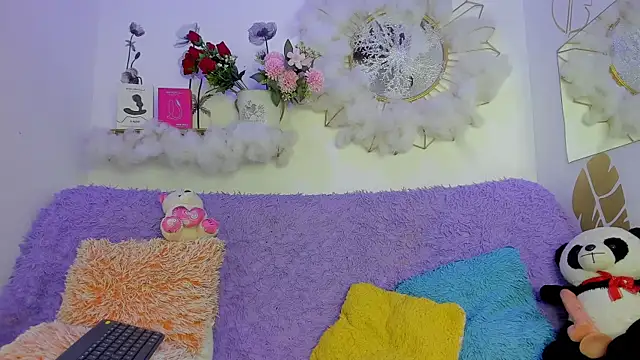 Ariadna Evangeline online show from April 22, 2026, 7:22 am