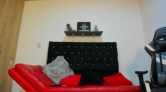 julian wallace online show from March 5, 2025, 12:05 am