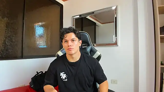 julian wallace online show from March 7, 2026, 7:22 pm