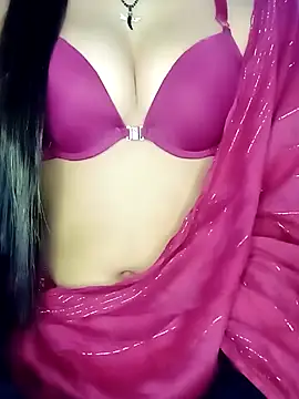 L ucy1 online show from January 28, 2025, 9:50 pm