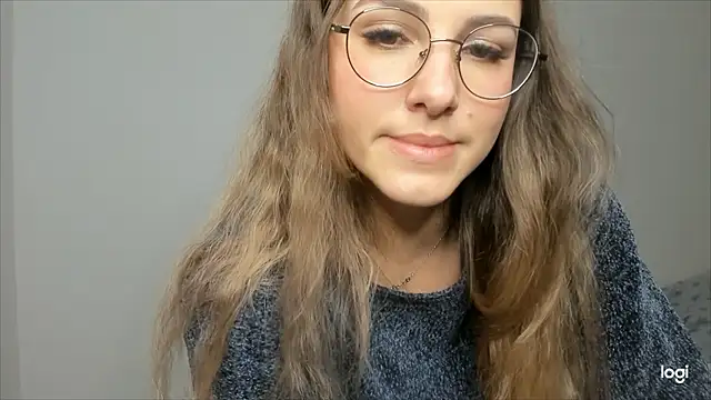 sophia euphoriaa online show from December 4, 2024, 6:55 am