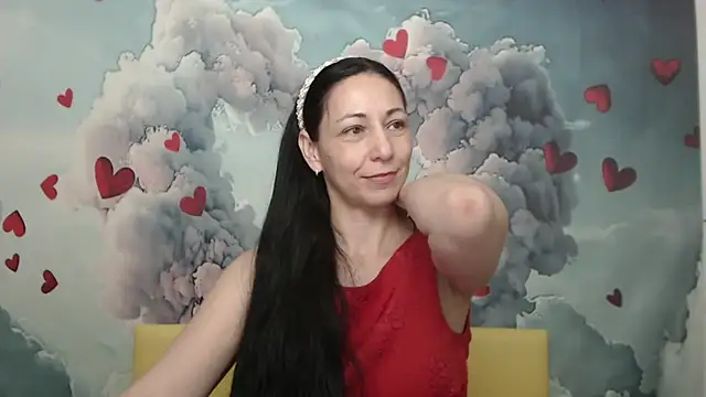 LiluGrants online show from February 9, 2025, 10:21 pm