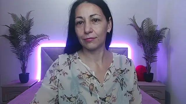 LiluGrants online show from November 4, 2025, 7:13 pm