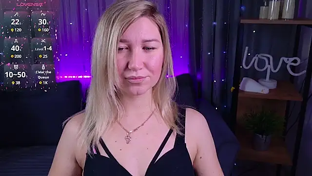 MilaBott online show from January 10, 2025, 6:28 pm